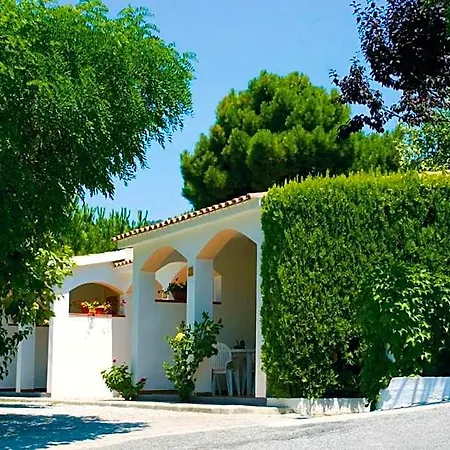 Ξενοδοχείο Villaggio Smedile 3*